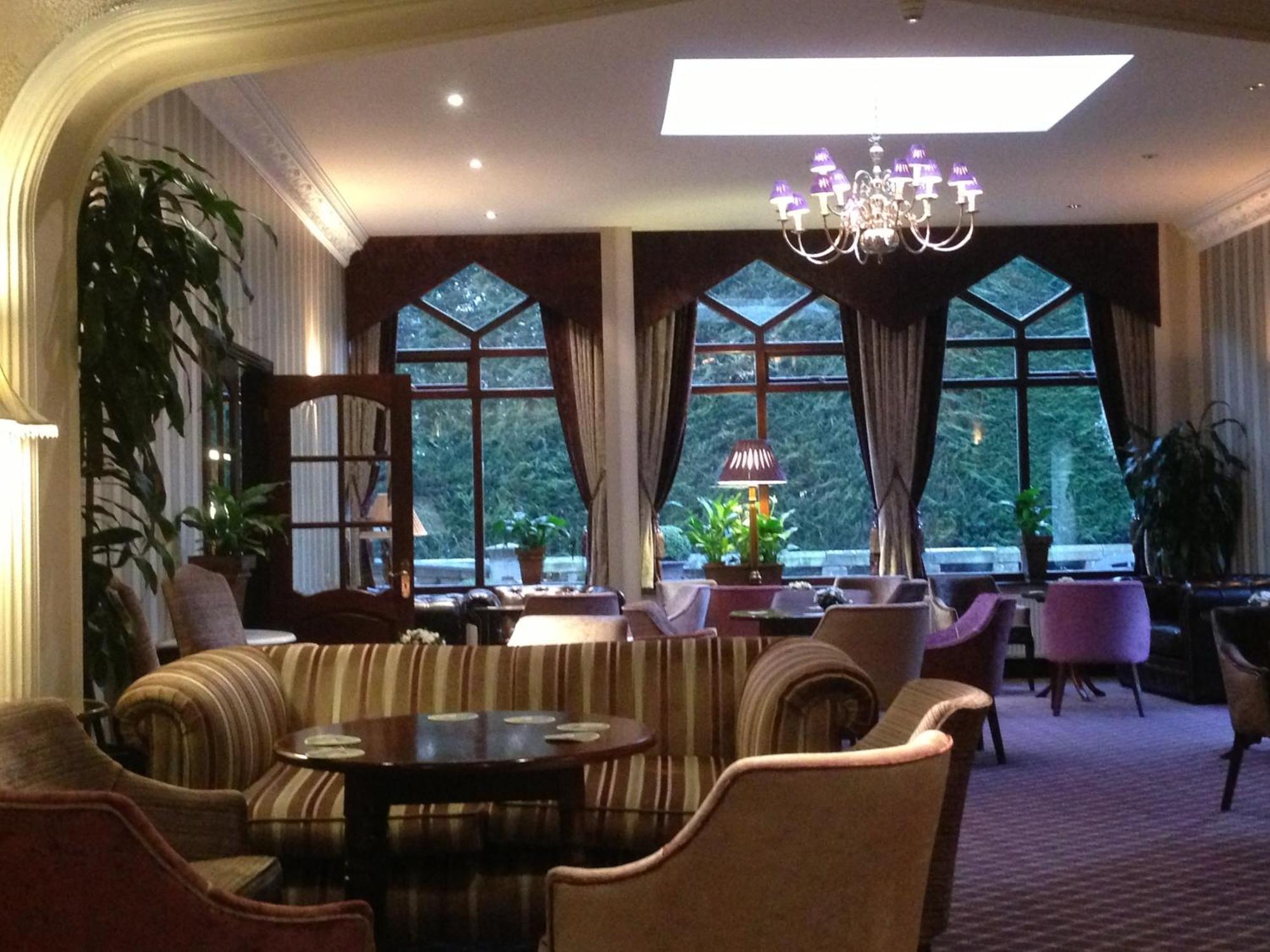 Oakwood Hall Hotel Bingley Bagian luar foto